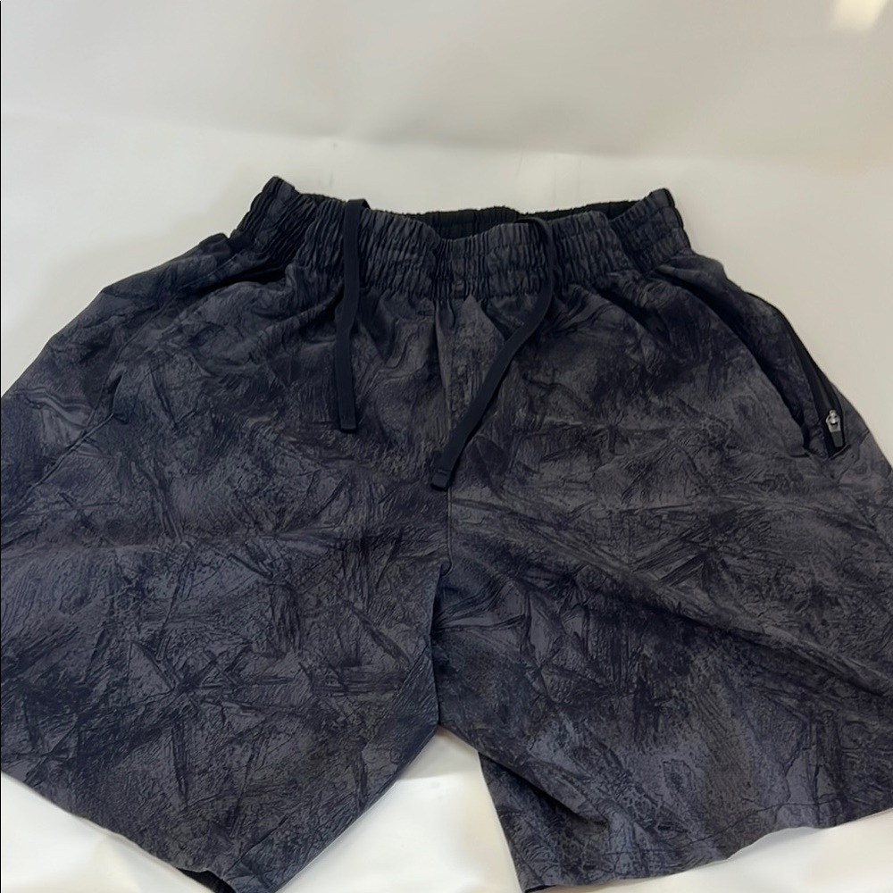Men's Black Camo Patterned Nylon Shorts